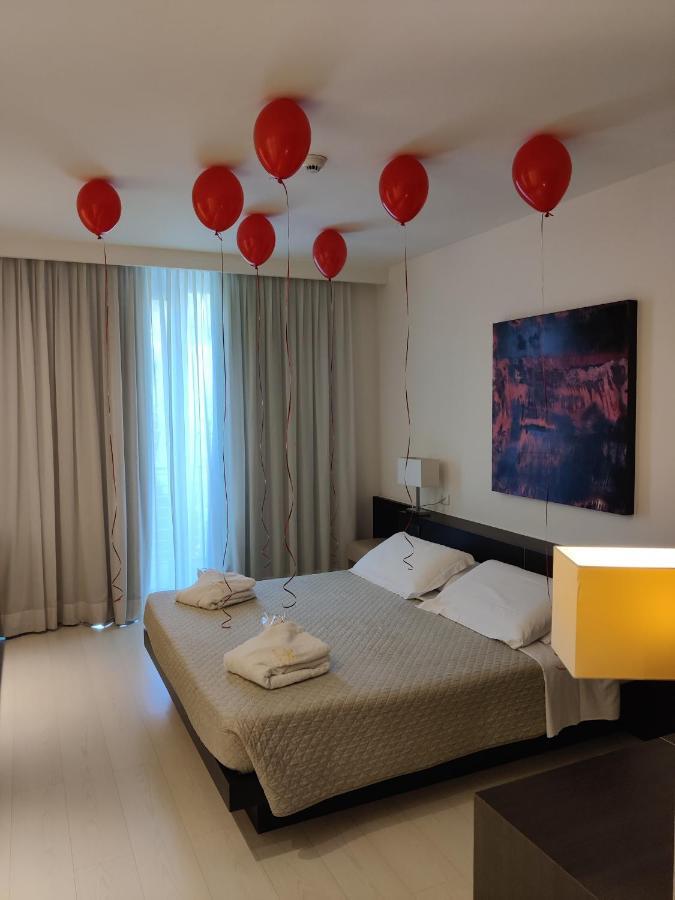 Hotel Horizon Montegranaro Bagian luar foto