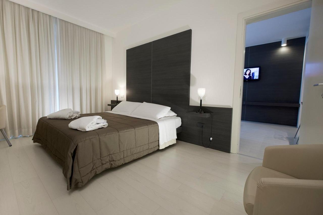 Hotel Horizon Montegranaro Bagian luar foto